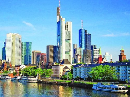 Một góc thành phố Frankfurt (Đức)